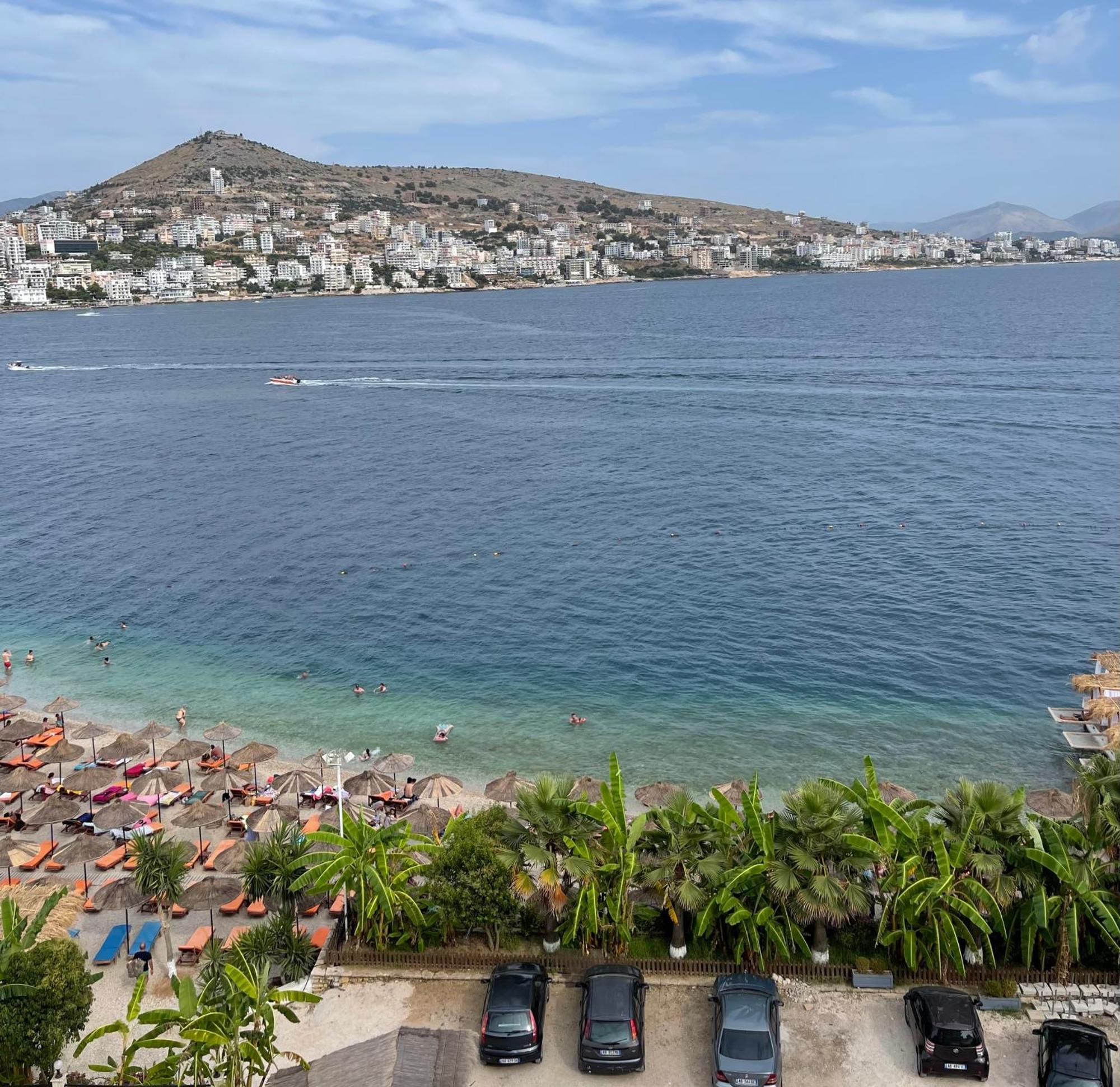 Port Side Sarande Apartment Exterior photo